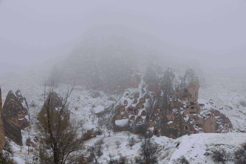 Mevsimin ilk karı düştü, ünlü vadiler gelinlik giydi 10